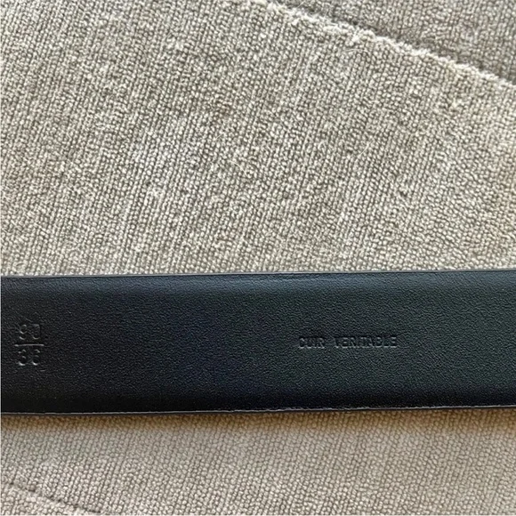 Chanel CC Logo Belt Black Leather Gold Medallion Buckle Size 90/36 Authentic - Picture 14 of 16